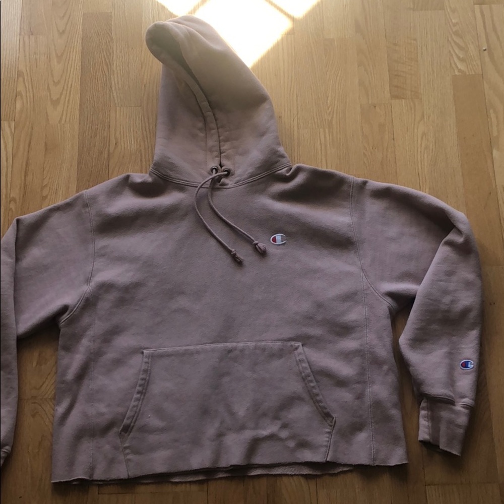 Cropped Champion Hoodie!